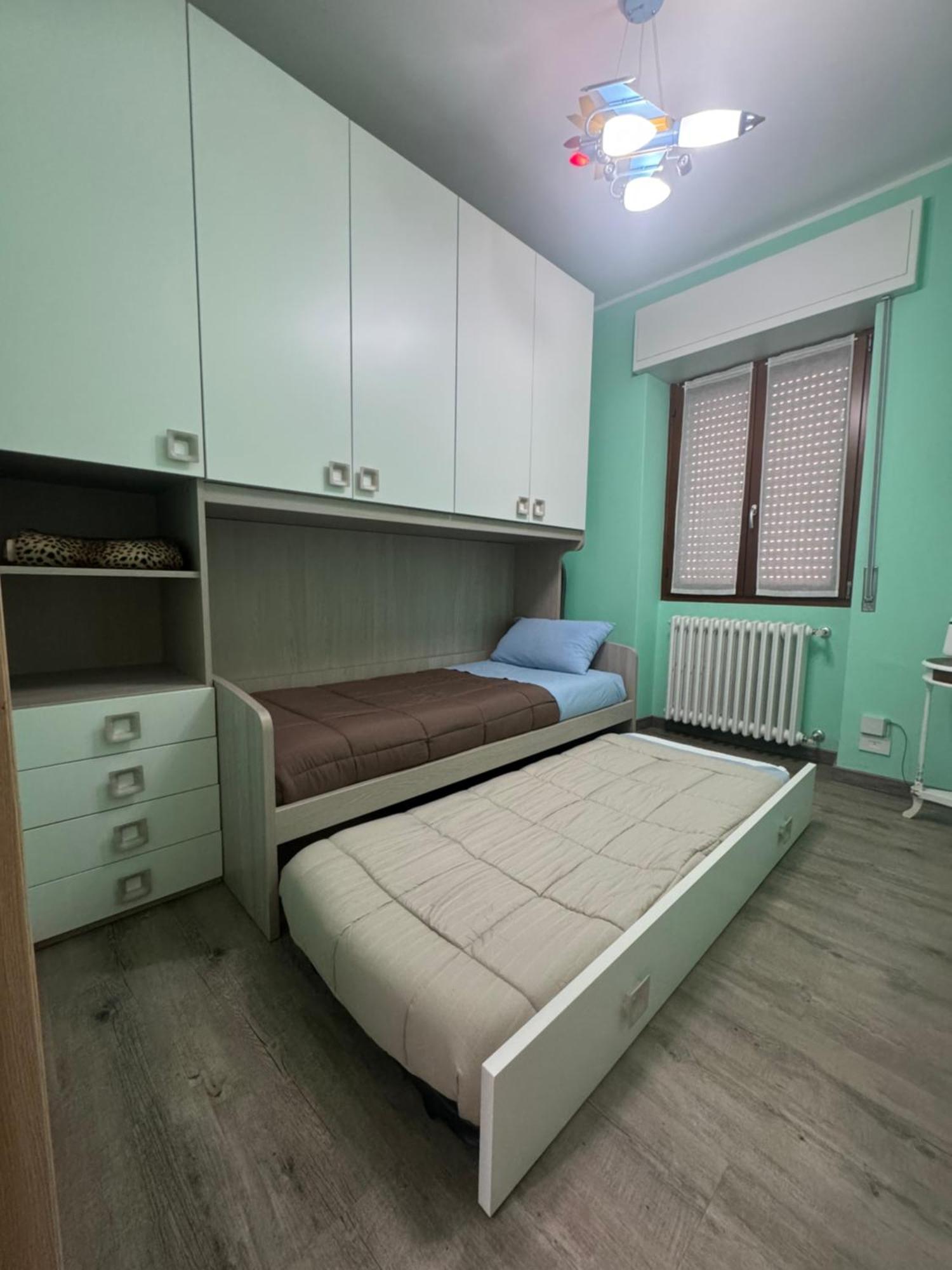 Casa Alessio - Elegante Appartamento Nel Cuore Di Cesano Maderno Exterior foto